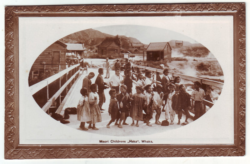 Postcard - Maori Childrens "Haka", Whaka.