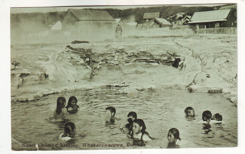 Postcard - Maori Children bathing